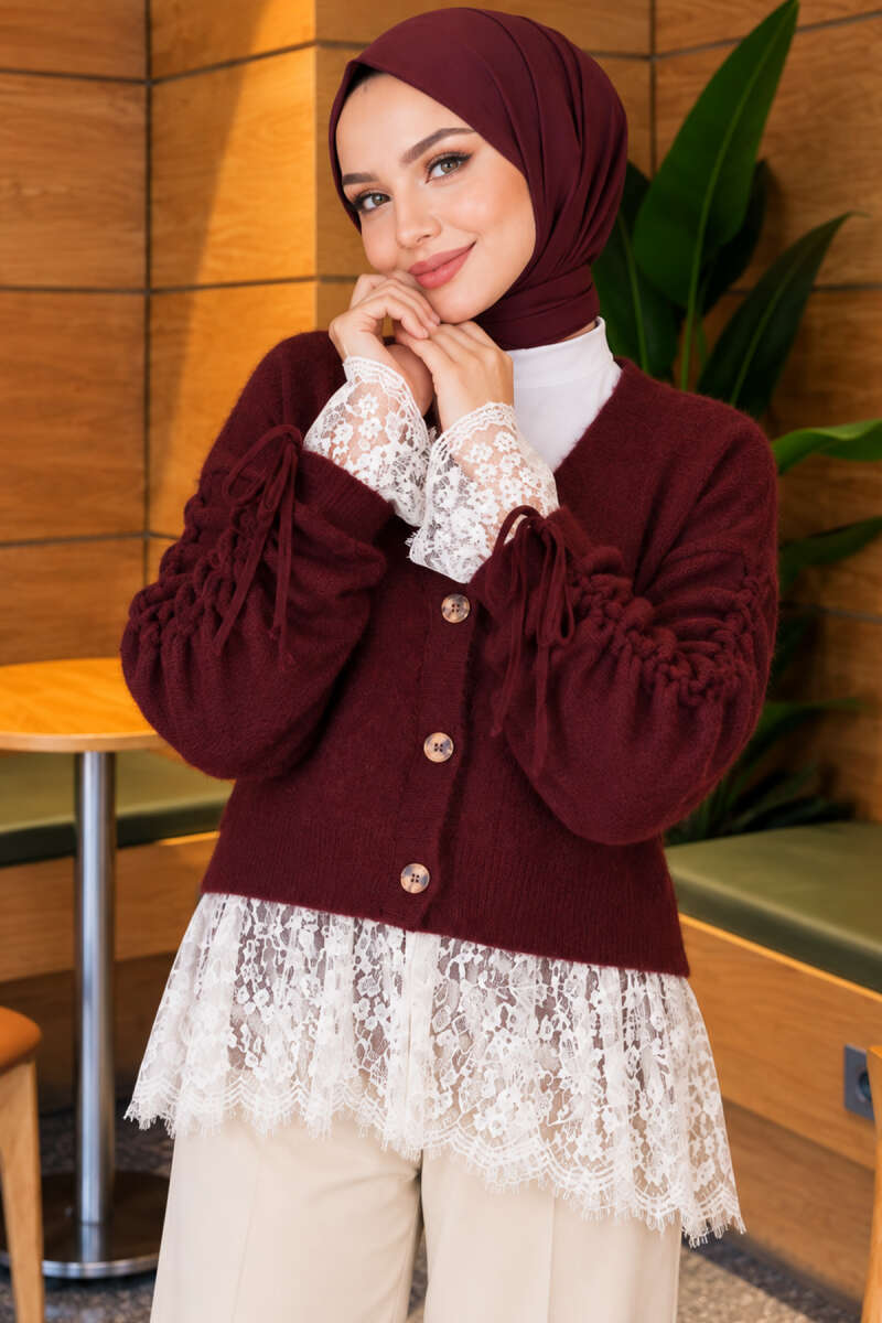 https://www.pazarium.com.tr/dantel-detayli-kollari-buzgulu-triko-hirka-bordo-830900-20-B.jpg