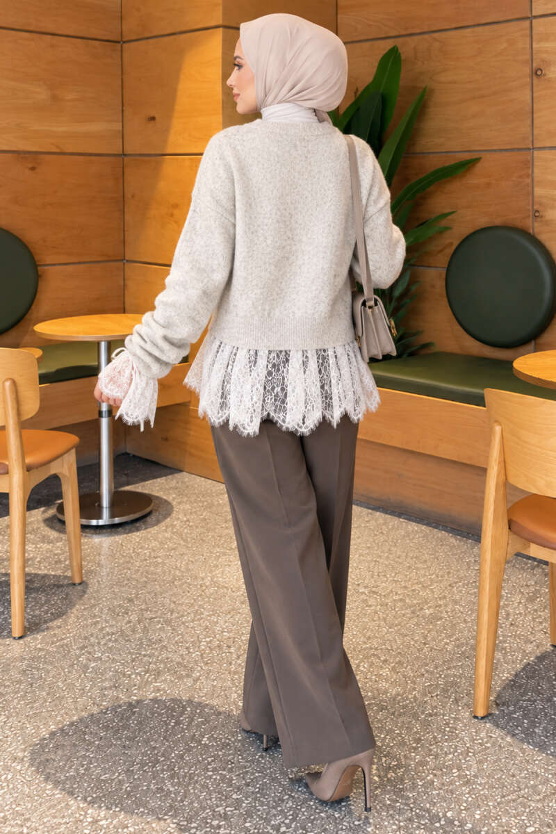 https://www.pazarium.com.tr/dantel-detayli-kollari-buzgulu-triko-hirka-gri-830255-20-B.jpg