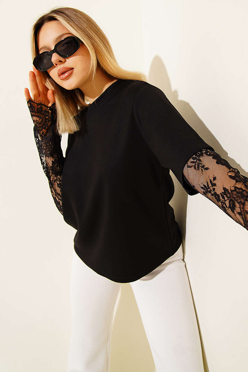 Dantel Kollu Loyşa T-shirt Siyah