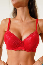 https://cdn.pazarium.com.tr/dantelli-destekli-sutyen-kirmizi-663046-14-B.jpg