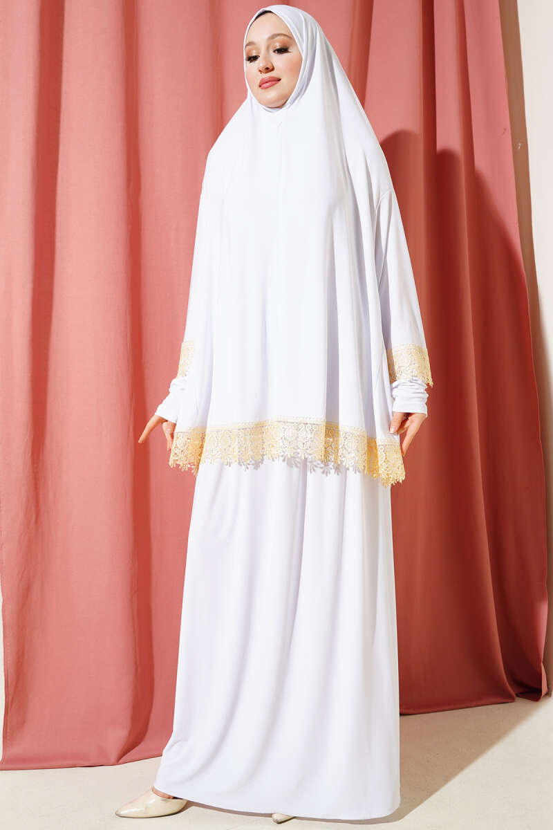 Dantelli Namaz Takımı