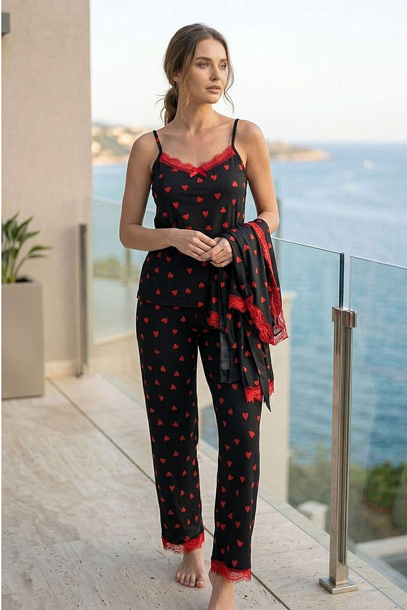 https://cdn.pazarium.com.tr/dantelli-sabahlikli-3lu-pijama-takimi-siyah-800002-19-B.jpg