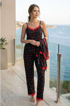 https://cdn.pazarium.com.tr/dantelli-sabahlikli-3lu-pijama-takimi-siyah-800002-19-B.jpg