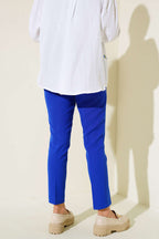 https://cdn.pazarium.com.tr/dar-paca-pileli-kumas-pantolon-saks-512726-12-B.jpg