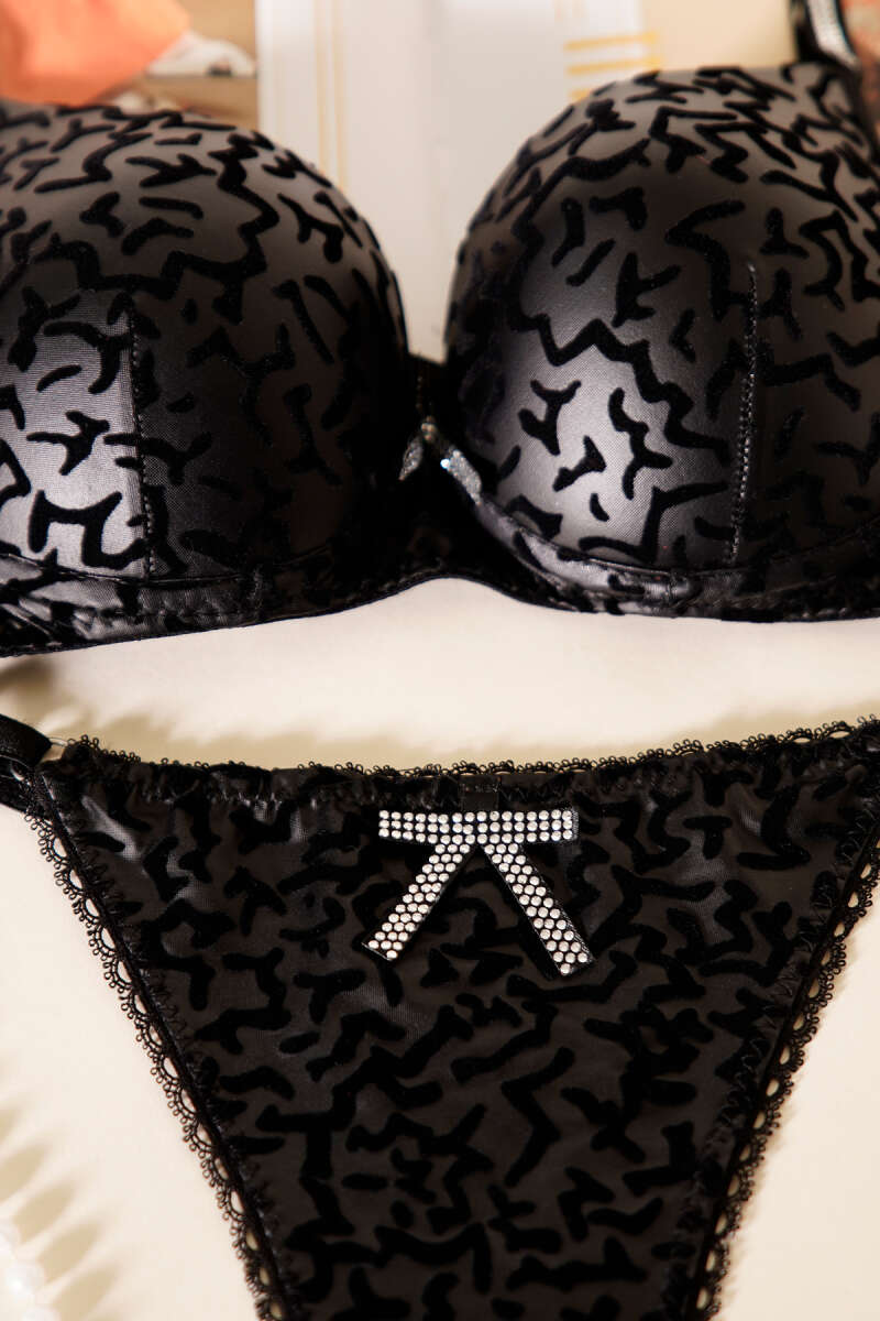 Leather Look Supported Bra Set