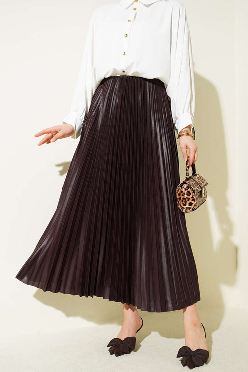 Deri Görünümlü Pileli Etek