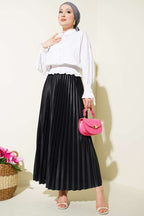 Deri Görünümlü Pileli Etek