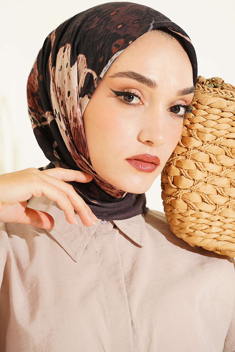 https://cdn.pazarium.com.tr/desenli-ayda-bambu-kras-esarp-aci-kahve-811180-20-B.jpg