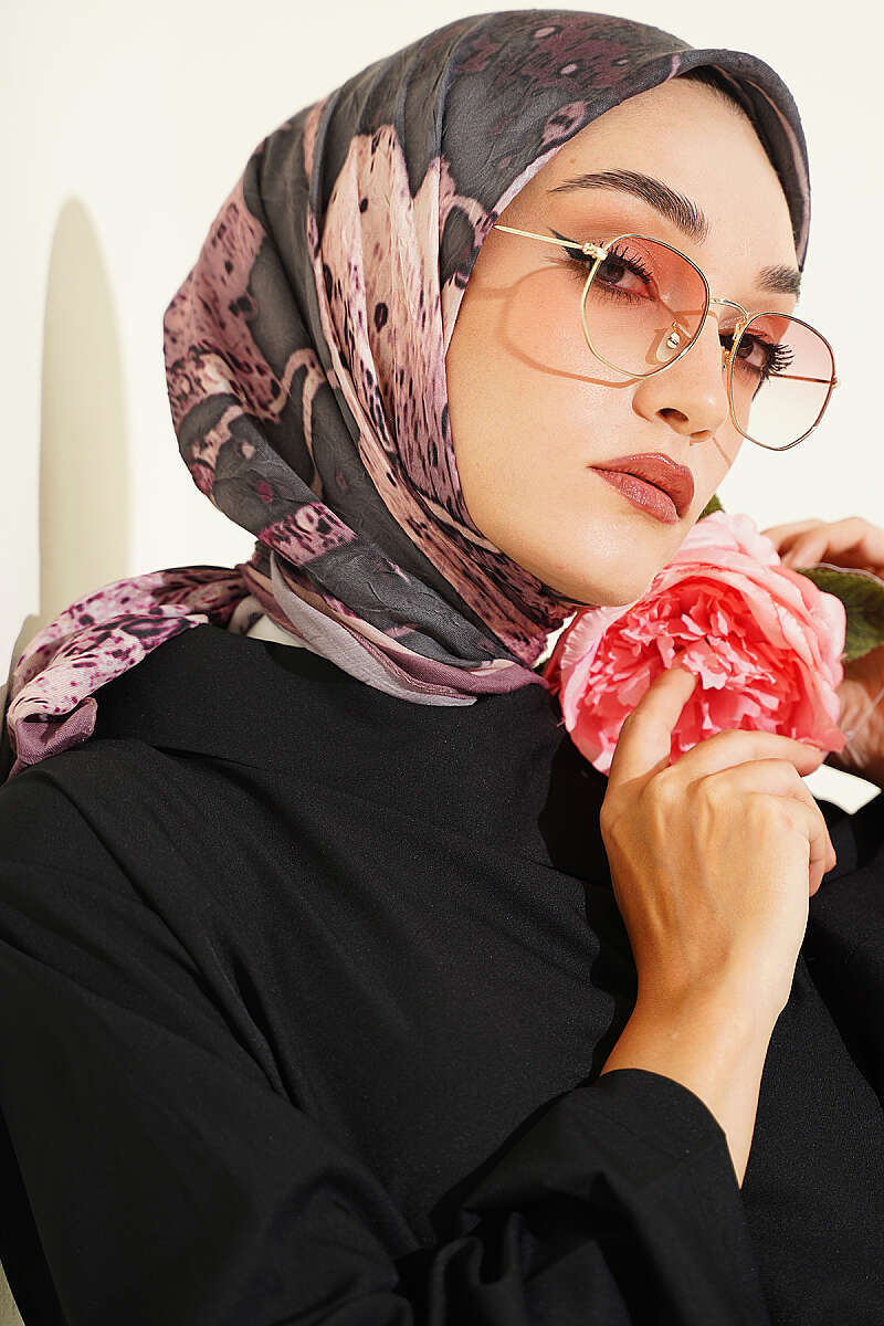 https://cdn.pazarium.com.tr/desenli-ayda-bambu-kras-esarp-gul-kurusu-810776-20-B.jpg