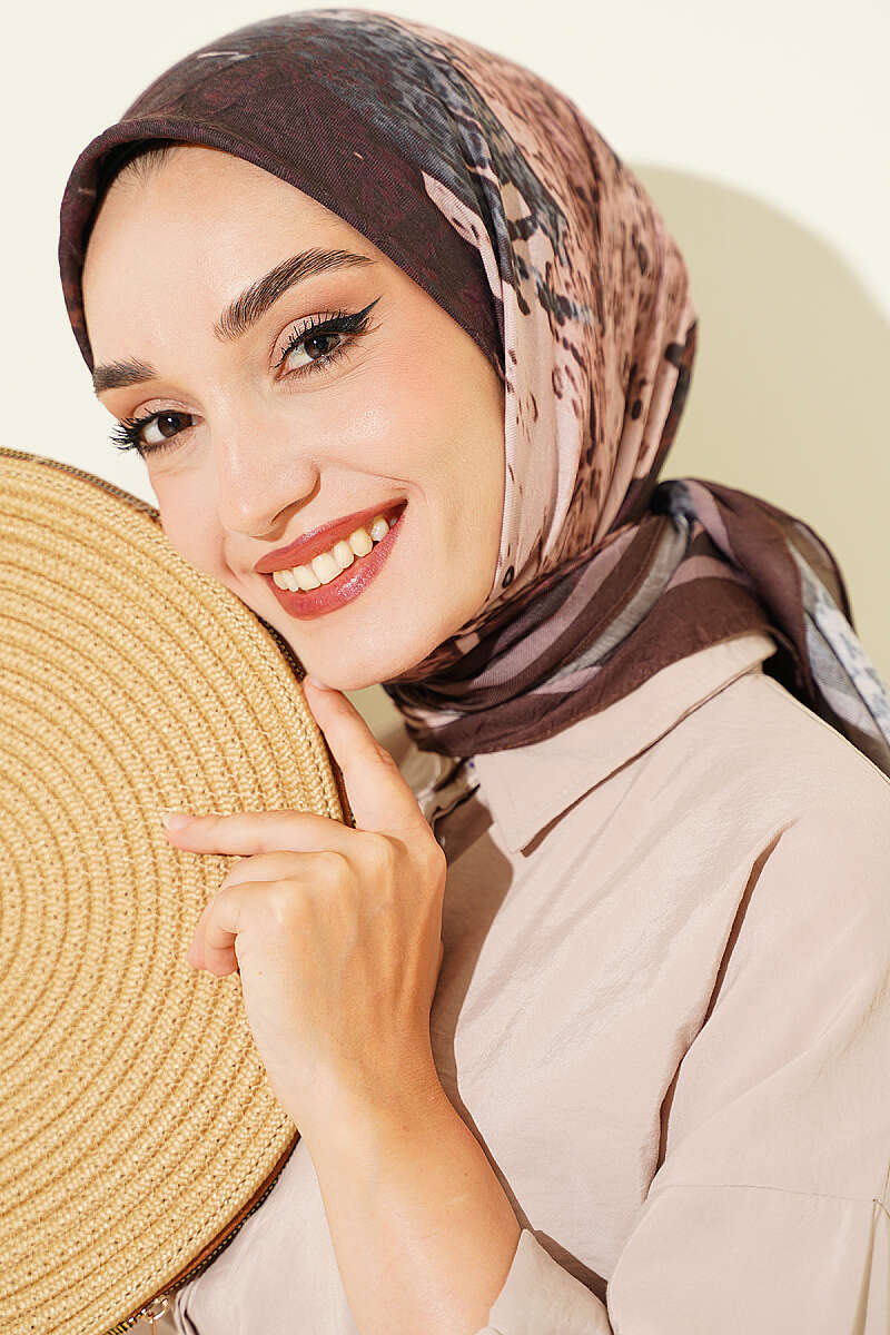 https://cdn.pazarium.com.tr/desenli-ayda-bambu-kras-esarp-kahve-811191-20-B.jpg