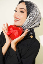 https://cdn.pazarium.com.tr/desenli-ayda-bambu-kras-esarp-siyah-810787-20-B.jpg