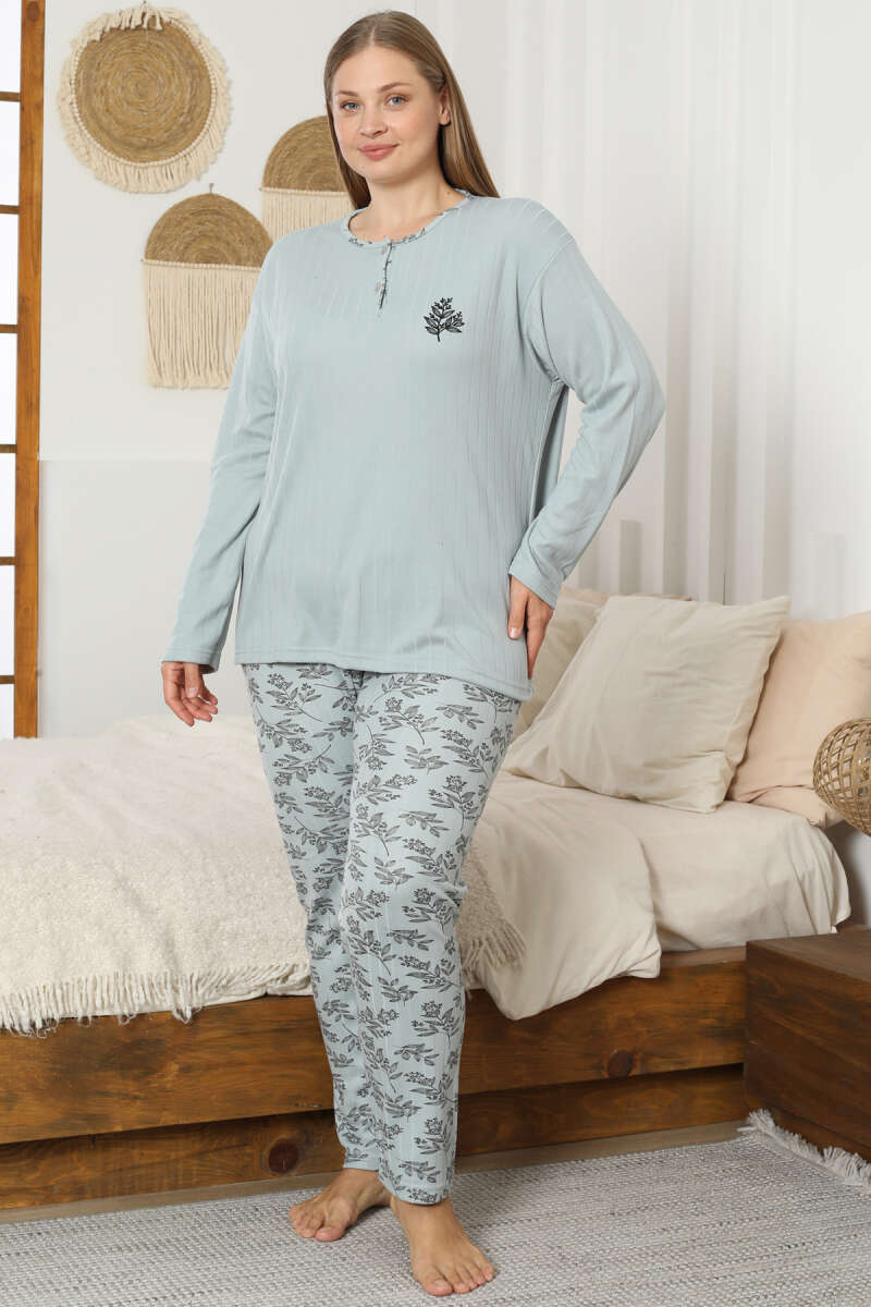 https://cdn.pazarium.com.tr/desenli-buyuk-beden-pijama-takimi-cagla-yesili-680379-16-B.jpg
