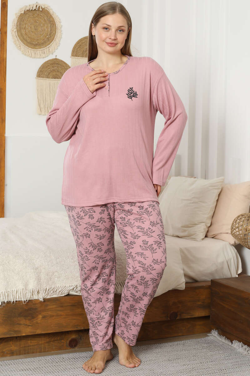 https://cdn.pazarium.com.tr/desenli-buyuk-beden-pijama-takimi-pudra-680373-16-B.jpg