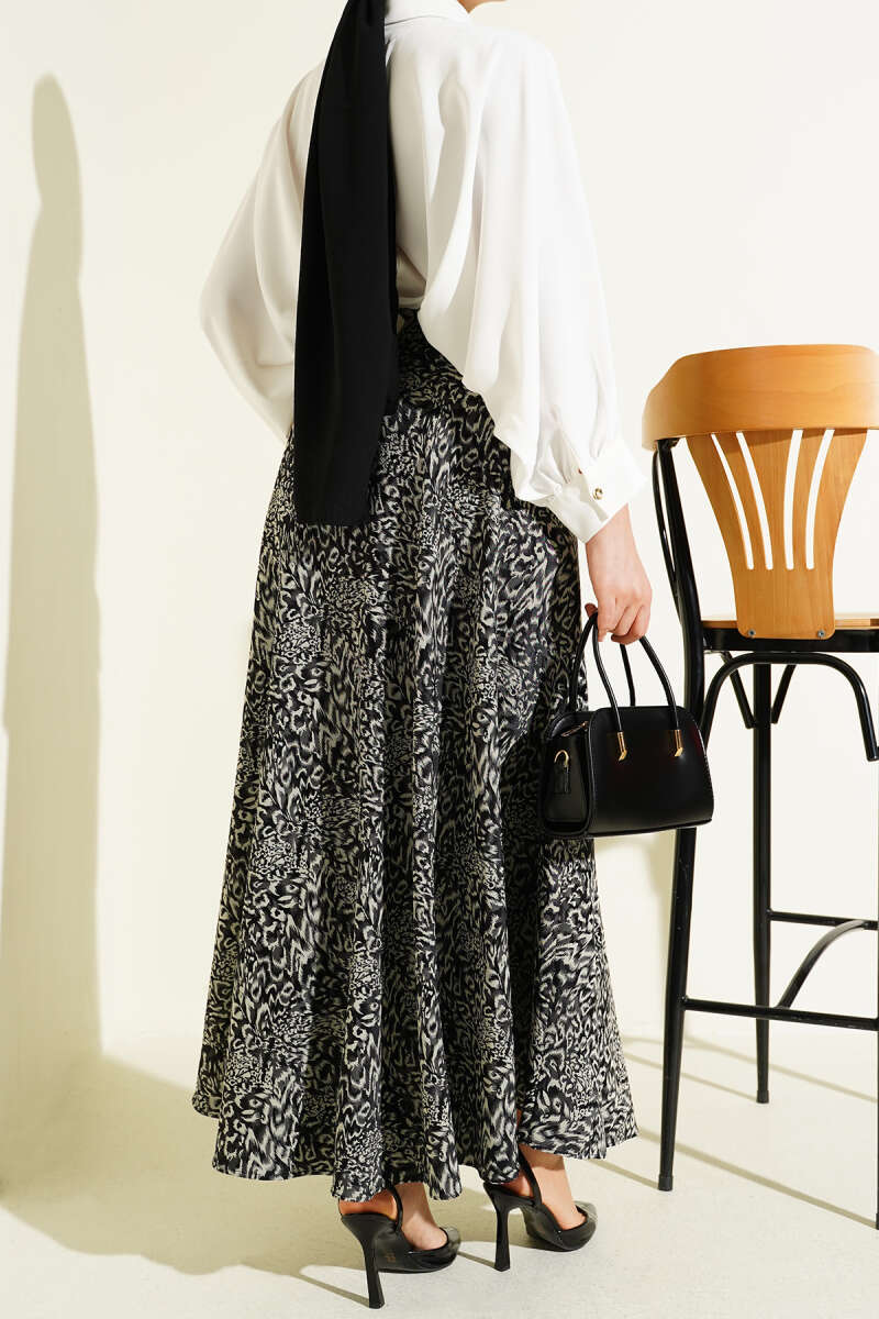 Desenli Fermuarlı Saten Etek