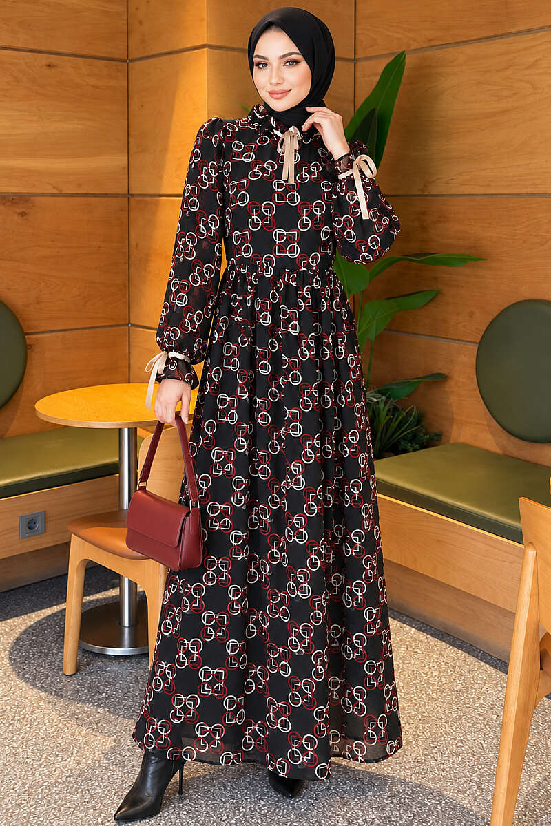 https://cdn.pazarium.com.tr/desenli-kurdele-detayli-sifon-elbise-bordo-834159-20-B.jpg