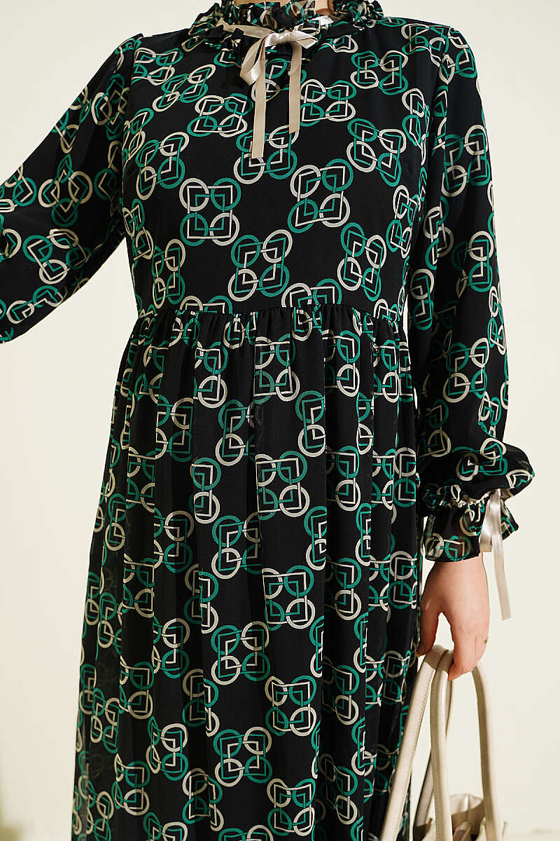https://cdn.pazarium.com.tr/desenli-kurdele-detayli-sifon-elbise-yesil-817883-20-B.jpg