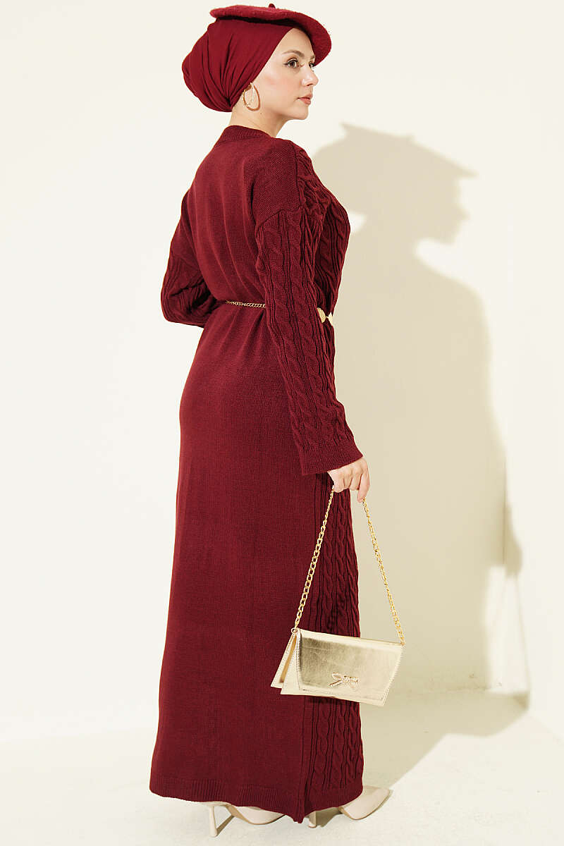 https://cdn.pazarium.com.tr/desenli-sac-orgu-triko-elbise-bordo-824785-20-B.jpg