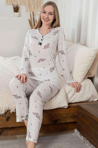 https://cdn.pazarium.com.tr/desenli-uc-dugmeli-viskon-pijama-takimi-vizon-727299-17-B.jpg