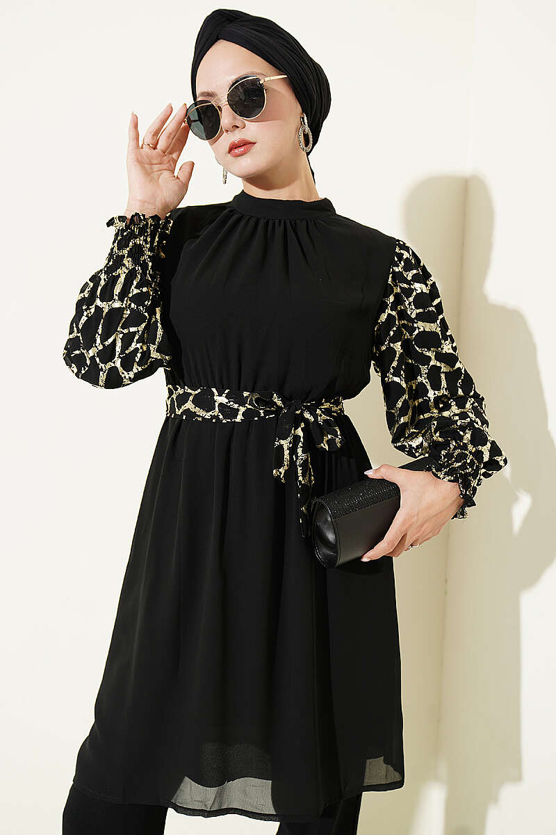 https://cdn.pazarium.com.tr/dik-yaka-desenli-tunik-gold-816549-20-B.jpg