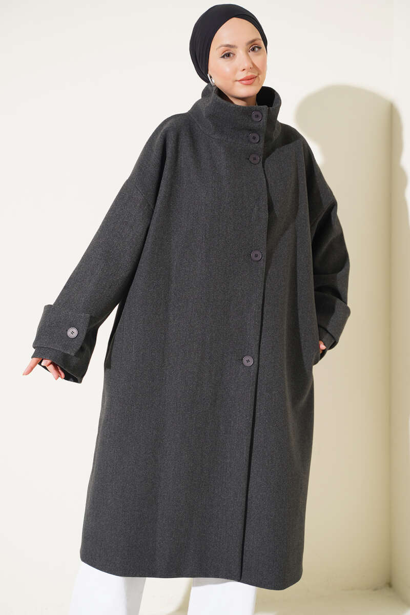 https://cdn.pazarium.com.tr/dik-yaka-dugmeli-oversize-kase-kaban-antrasit-834810-20-B.jpg