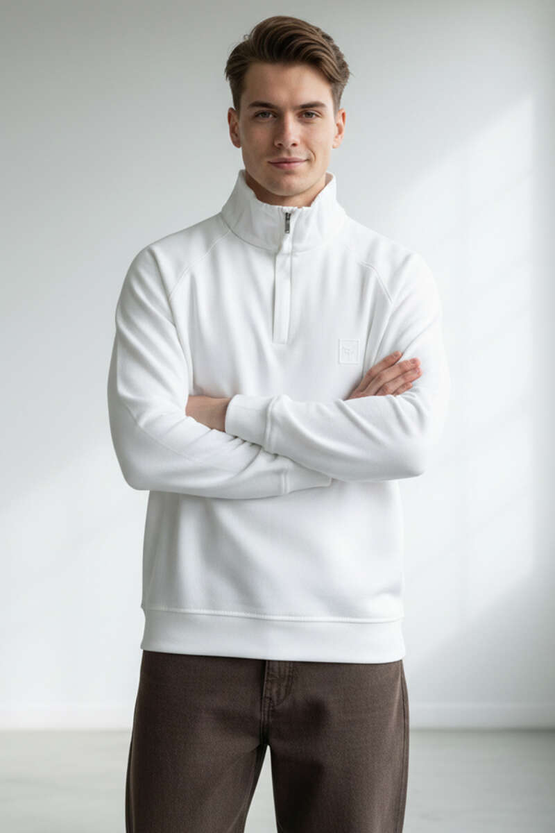 https://cdn.pazarium.com.tr/dik-yaka-fermuarli-erkek-sweatshirt-beyaz-733883-17-B.jpg