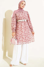 https://cdn.pazarium.com.tr/dik-yaka-karisik-desen-sifon-tunik-gul-kurusu-816198-20-B.jpg