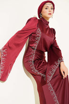 https://cdn.pazarium.com.tr/drapeli-tas-islemeli-saten-abiye-elbise-bordo-812733-20-B.jpg