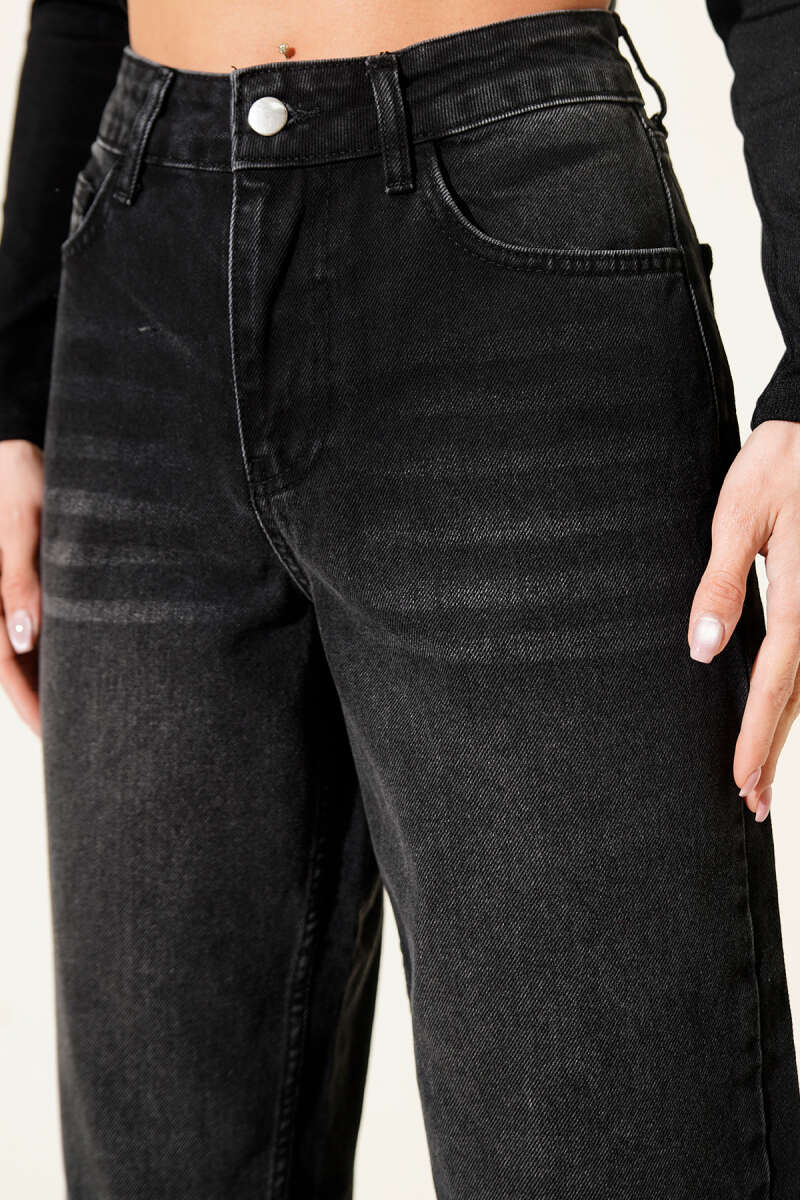 Jeans à double jambe étroite