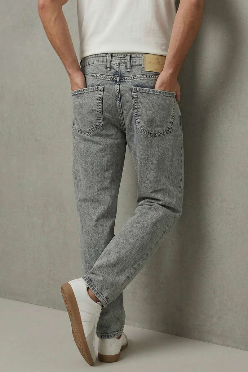 Düğmeli Bol Paça Erkek Kot Pantolon
