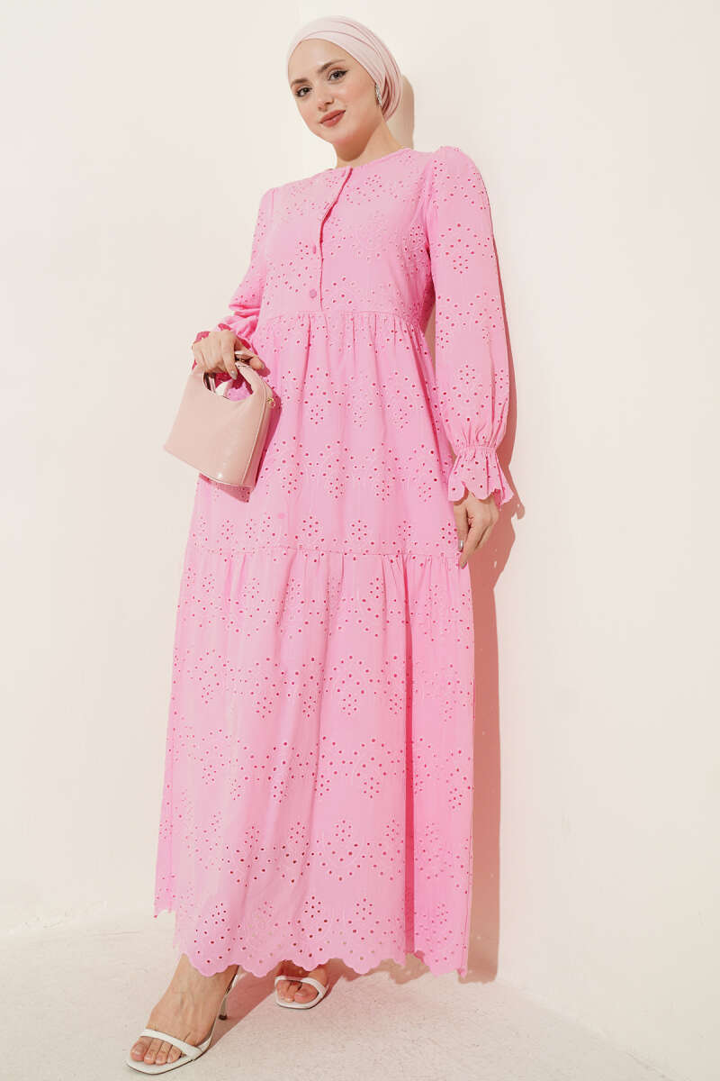 Düğmeli Brode Bilek Lastikli Elbise