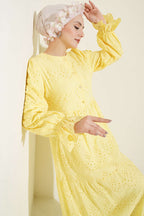 Düğmeli Brode Bilek Lastikli Elbise Sarı