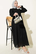 Düğmeli Brode Bilek Lastikli Elbise Siyah