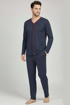https://cdn.pazarium.com.tr/dugmeli-buyuk-beden-interlok-erkek-pijama-takim-lacivert-bordo-680638-16-B.jpg