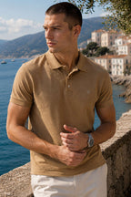 https://cdn.pazarium.com.tr/dugmeli-polo-yaka-waffle-erkek-t-shirt-camel-791802-19-B.jpg