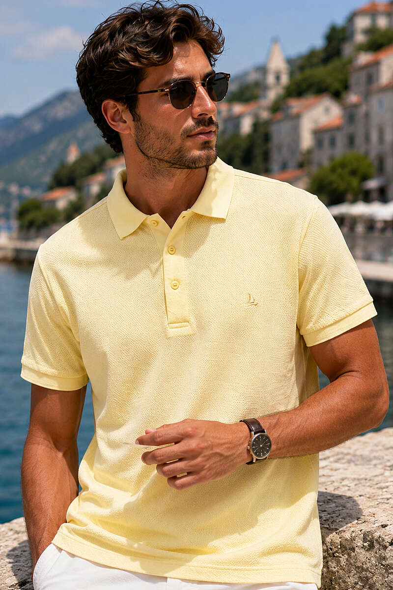 https://cdn.pazarium.com.tr/dugmeli-polo-yaka-waffle-erkek-t-shirt-sari-791780-19-B.jpg