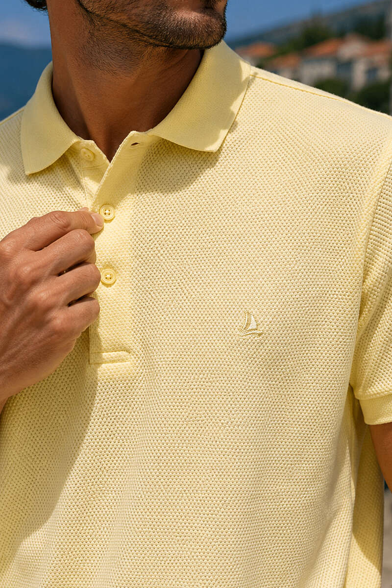 https://cdn.pazarium.com.tr/dugmeli-polo-yaka-waffle-erkek-t-shirt-sari-791794-19-B.jpg