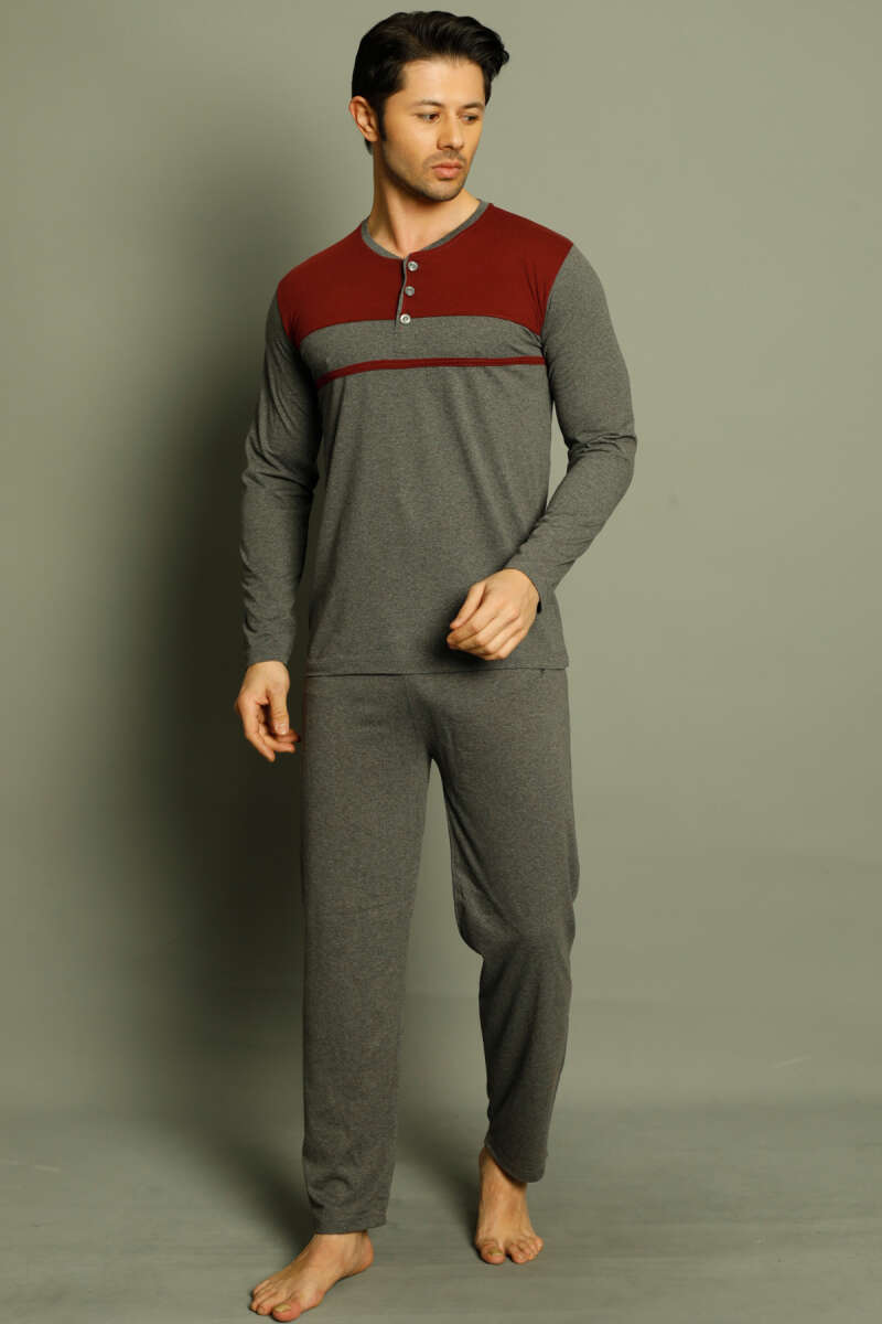 https://cdn.pazarium.com.tr/dugmeli-seritli-erkek-pijama-takimi-fume-731936-17-B.jpg