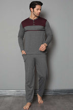 https://cdn.pazarium.com.tr/dugmeli-seritli-erkek-pijama-takimi-murdum-731931-17-B.jpg