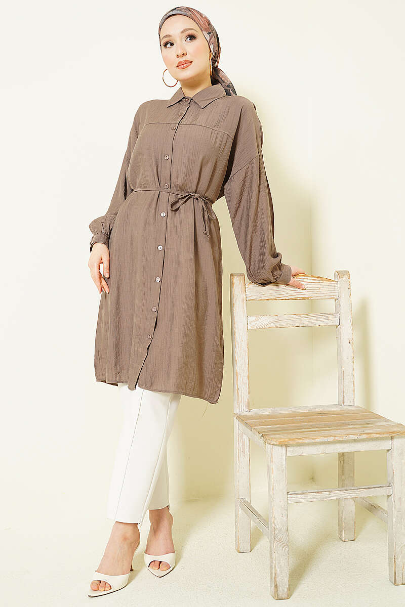 Düşük Omuzlu İp Kuşaklı Uzun Gömlek Vizon