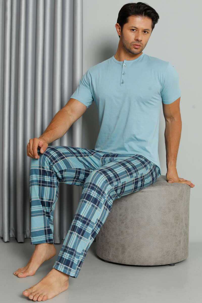 https://cdn.pazarium.com.tr/ekose-baskili-dugmeli-kisa-kol-pijama-takim-mint-607008-14-B.jpg