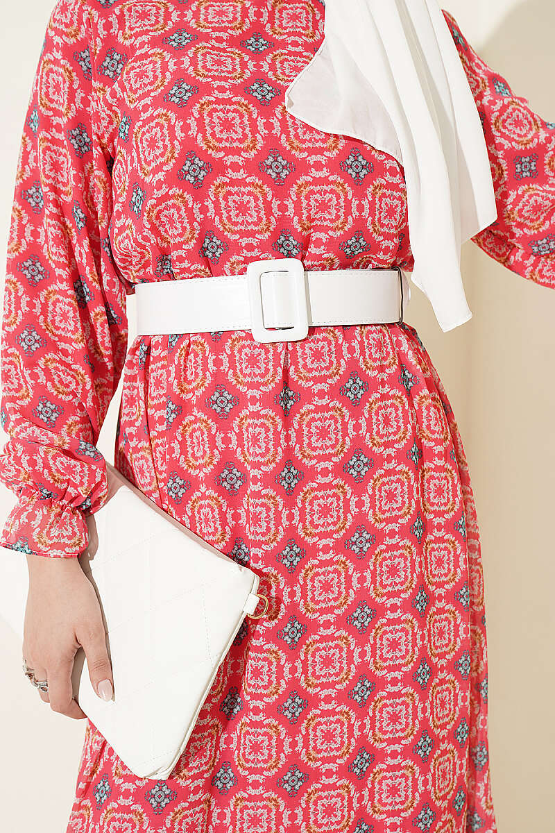 https://cdn.pazarium.com.tr/etegi-buzgulu-rahat-kesim-sifon-elbise-pembe-815983-20-B.jpg