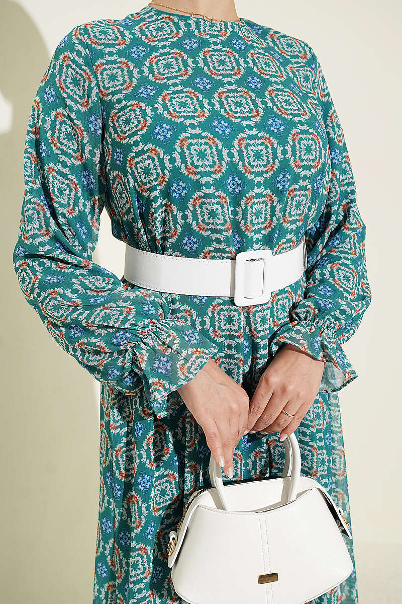 https://cdn.pazarium.com.tr/etegi-buzgulu-rahat-kesim-sifon-elbise-yesil-815659-20-B.jpg