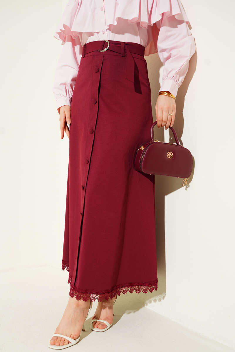 Etek Ucu Güpürlü Düğme Detaylı Etek