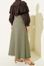 Etek Ucu Güpürlü Düğme Detaylı Etek Haki