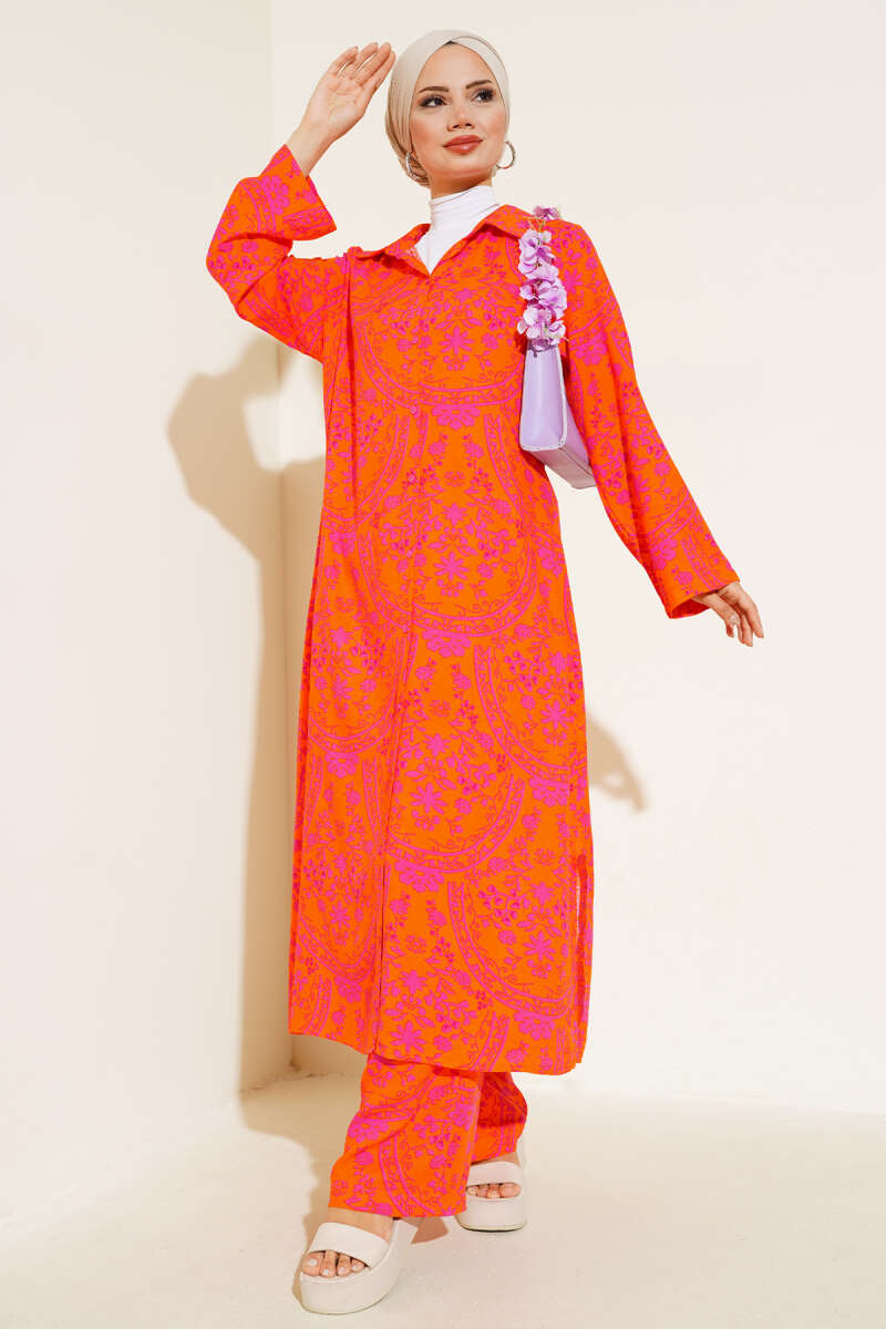 https://cdn.pazarium.com.tr/etnik-desen-uzun-tunik-takim-oranj-fusya-525415-12-B.jpg