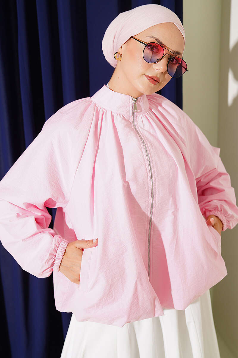 https://cdn.pazarium.com.tr/fermuarli-kisa-parasut-ceket-pembe-809465-20-B.jpg