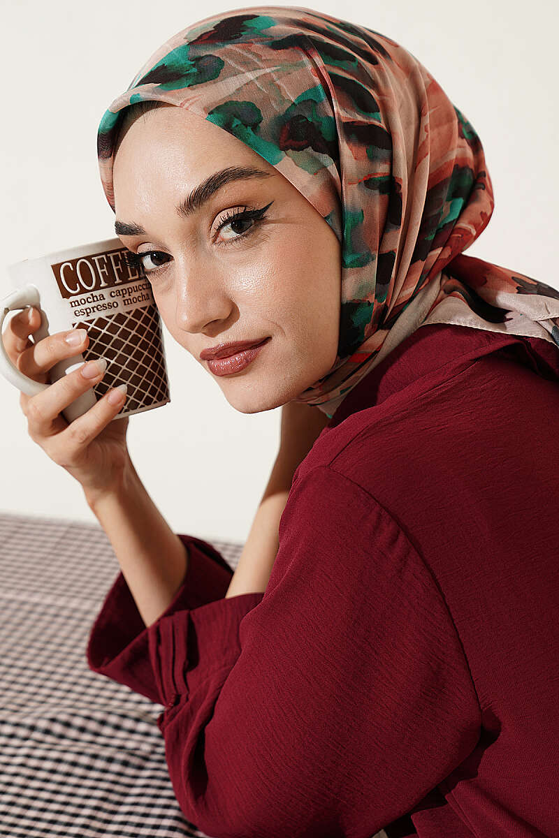 https://cdn.pazarium.com.tr/firca-desenli-soft-esarp-bej-814204-20-B.jpg