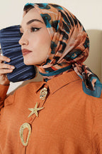 https://cdn.pazarium.com.tr/firca-desenli-soft-esarp-petrol-814065-20-B.jpg