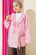https://cdn.pazarium.com.tr/firfirli-v-yaka-gold-dugmeli-gomlek-pembe-811325-20-B.jpg