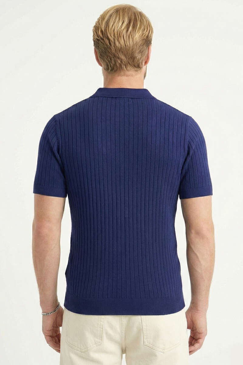 https://cdn.pazarium.com.tr/fitilli-acik-polo-yaka-erkek-triko-t-shirt-lacivert-727294-17-B.jpg